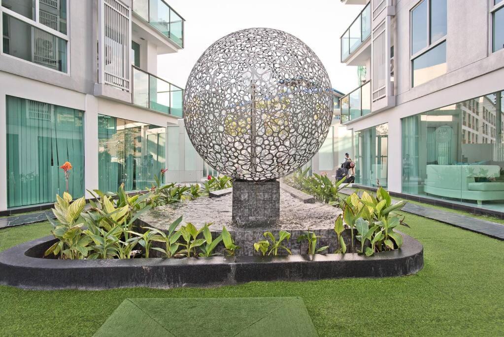 Getaway Studio In City Center Residence Pattaya Exterior foto